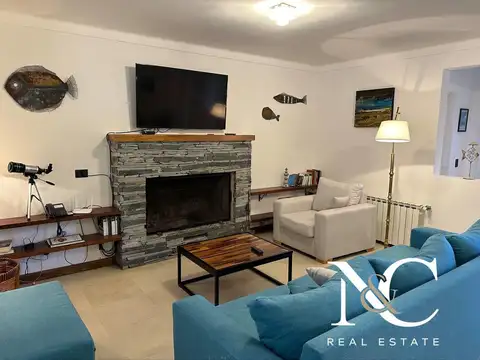 Casa en  venta en Costa Esmeralda con fondo libre