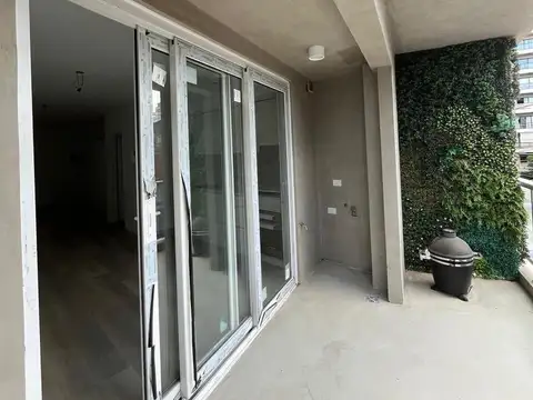 Alquiler Departamento - Monoambiente divisible - Balcon aterrazado - Kamado - Energia Solar