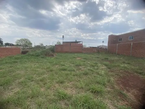 Vendo terreno 8,98 x 30 itaembe mini posadas