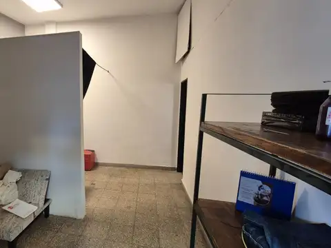 Local en Venta 65 años