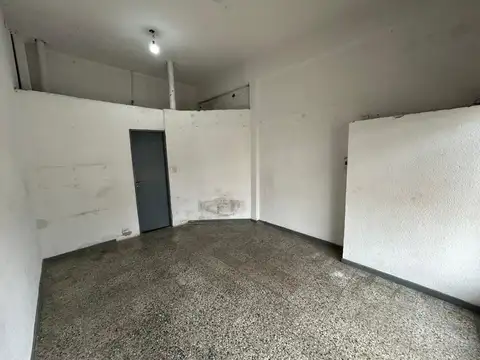 Local en Alquiler en Carapachay, $ 600.000