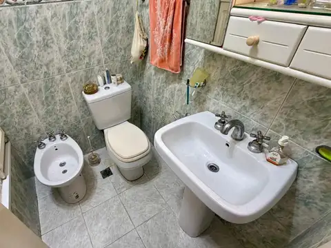 CASA 4 AMBIENTES VENTA VILLA SARMIENTO GARAGE