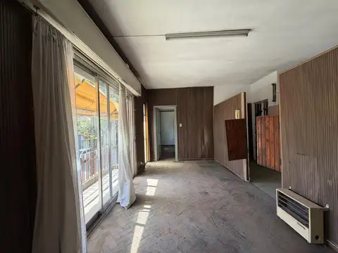 Casa en Venta en Luis Agote, USD 165.000