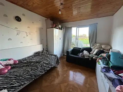 CASA EN VENTA LOS PORTEÑOS BARRIO CERRADO