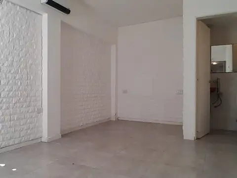 Depto Tipo Casa en Venta de 1 dormitorio