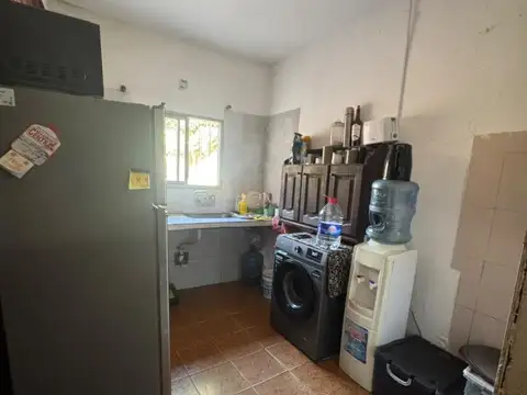 Casa 5 ambientes con 4 baños