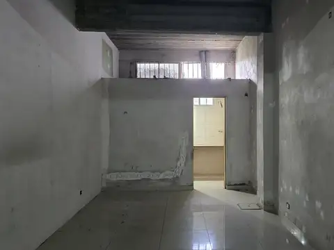 Local en Alquiler en José León Suárez, $ 850.000