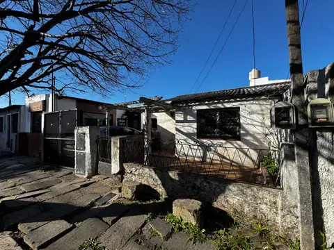 CASA EN VENTA - VILLA CONCEPCION - AMPLIO PARQUE