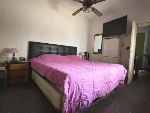 Depto Tipo Casa 3 ambientes con 2 baños