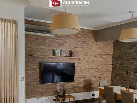 Casa en venta - Eduardo Dipietri 1155
