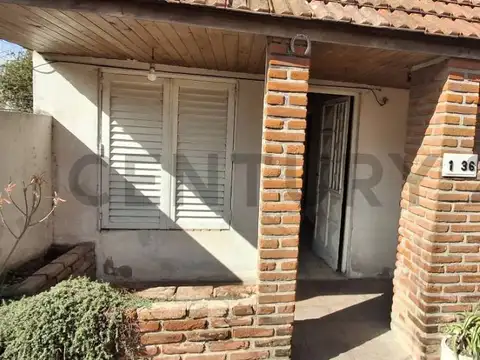 80 entre 19 y 20 1200, Piso 0