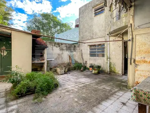 Depto Tipo Casa en Venta de 5 ambientes
