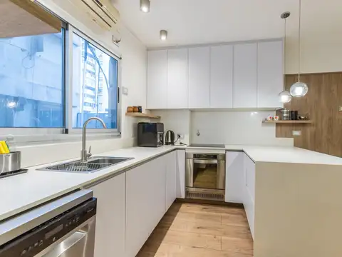 Departamento 8 ambientes con 2 baños