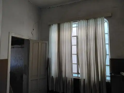 VENTA CASA 3 DORMITORIOS- ZONA CENTRO
