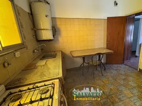 CHALET EN VENTA DE 4 AMBIENTES EN PUNTA MOGOTES A METROS DEL MAR