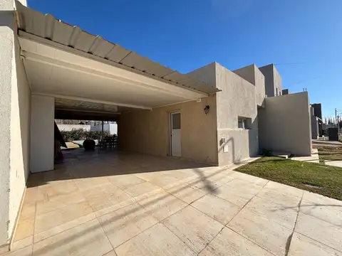 Casa en Alquiler de 2 dormitorios