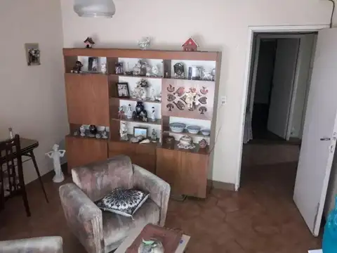 Casa en Venta en La Tablada, USD 130.000