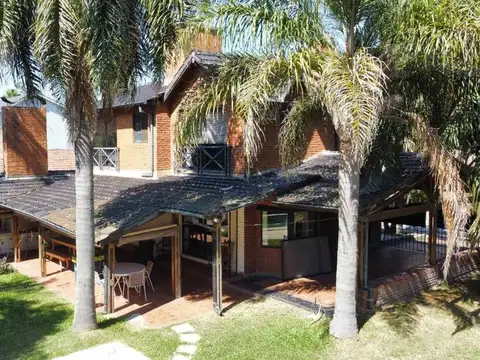 VENTA DE CASA 4 AMBIENTES EN LOMA VERDE ESCOBAR