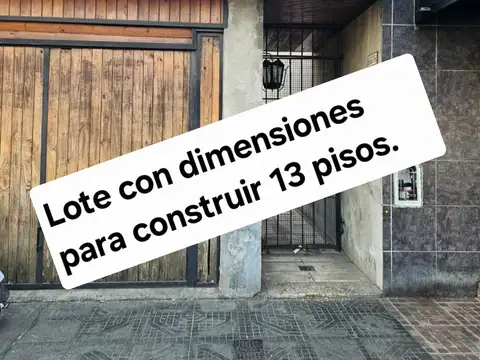 CIUDADELA- AMPLIO LOTE PARA CONSTRUIR