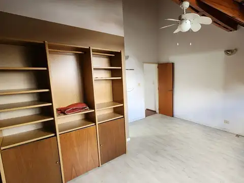 Depto Tipo Casa en Venta de 3 dormitorios