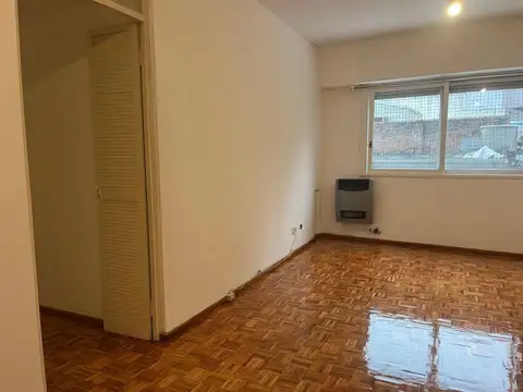 Departamento en Alquiler 42 años