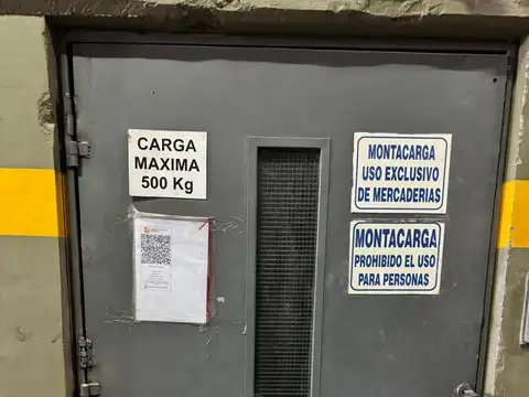 Galpon en Venta 12  mts Frente