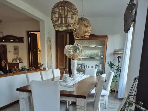 Casa en venta en Barrio San Lucas Village - Ingeniero Maschwitz - 3 dormitorios - jardín y pileta