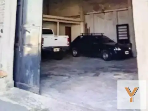 Casa 5 ambientes con 1 baño