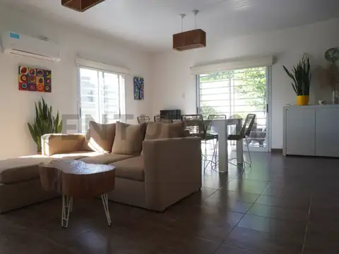 Casa en Venta en La Plata, USD 75.000