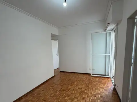 Av salvador maria del Carril 3200