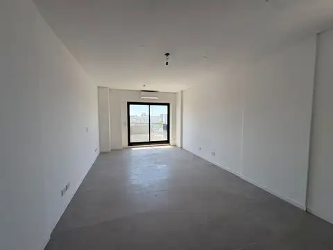 OPORTUNIDAD - Venta de departamento en Parque Patricios – Monoambiente con balcón