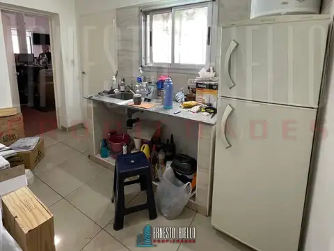 ALQUILER LOCAL COMERCIAL SUP TOT: 67m2 EN ESQUINA, BERNAL CENTRO.