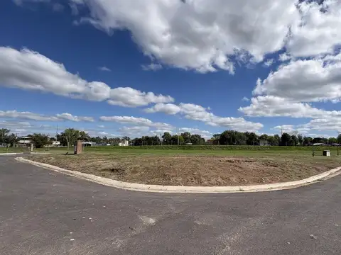 Venta|Lote interno en esquina listo para construir|San Pablo Chico Pilar