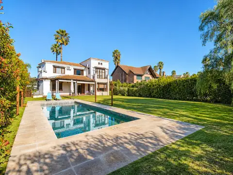 Casa en Venta de 4 dormitorios