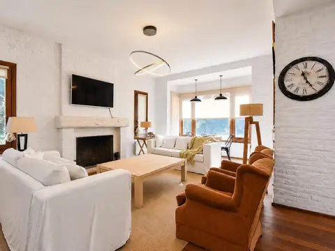 Casa en venta de 4 dormitorios en Barrio cerrado San Marino, Funes Hills.