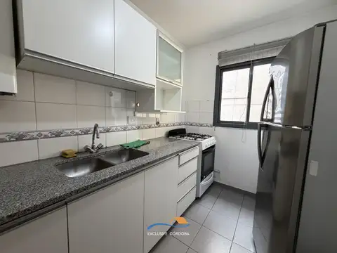Obispo Oro 300, Piso 8