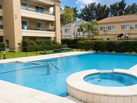 Casa en Alquiler en Complejo Liquidambar, Countries y Barrios Cerrados en Pilar