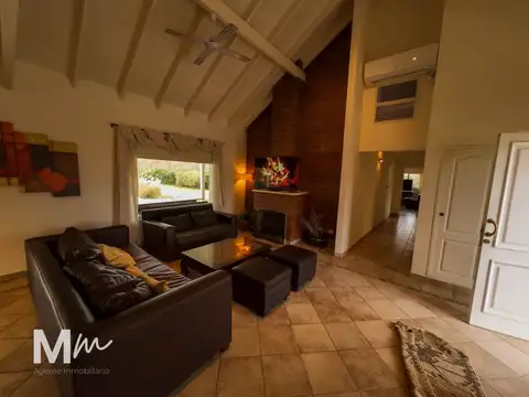 Casa en Venta de 3 dormitorios