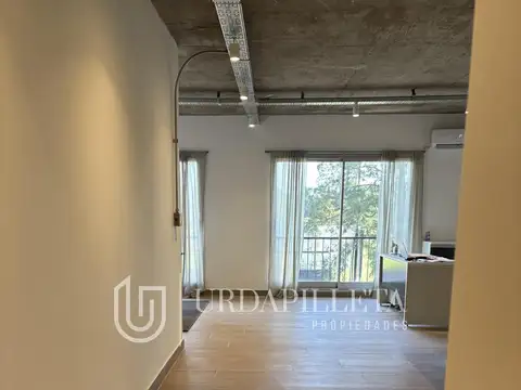 Oficina en Venta con 2 cocheras