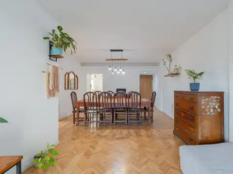 Departamento 5 ambientes con 3 baños