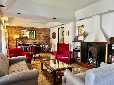Casa en Alquiler de 3 dormitorios