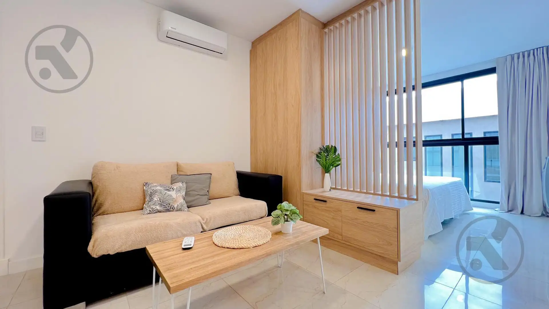 Monoambiente con oficina independiente 45m² — San José