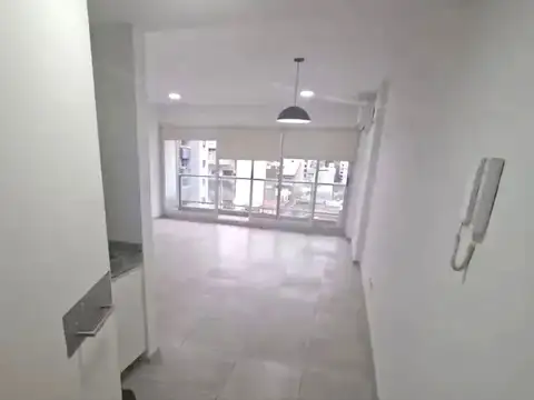 Monoambiente en ALQUILER en Belgrano con balcón