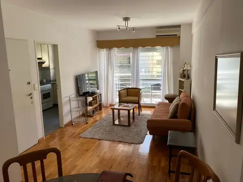 EXCELENTE DEPARTAMENTO DE 2 AMBIENTES CON COCHERA