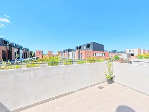 Casa en Venta al Oeste