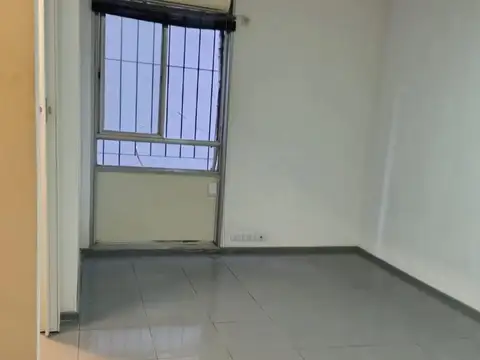 Departamento en venta - 2 Dormitorios 1 Baño - San Nicolás