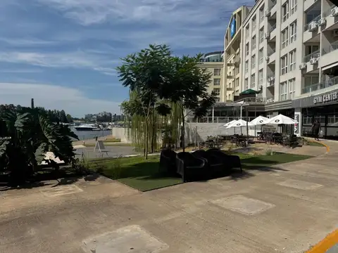 Avenida Del Puerto Jc43320 200