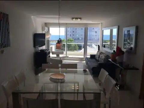 Departamento 5 ambientes con 4 baños