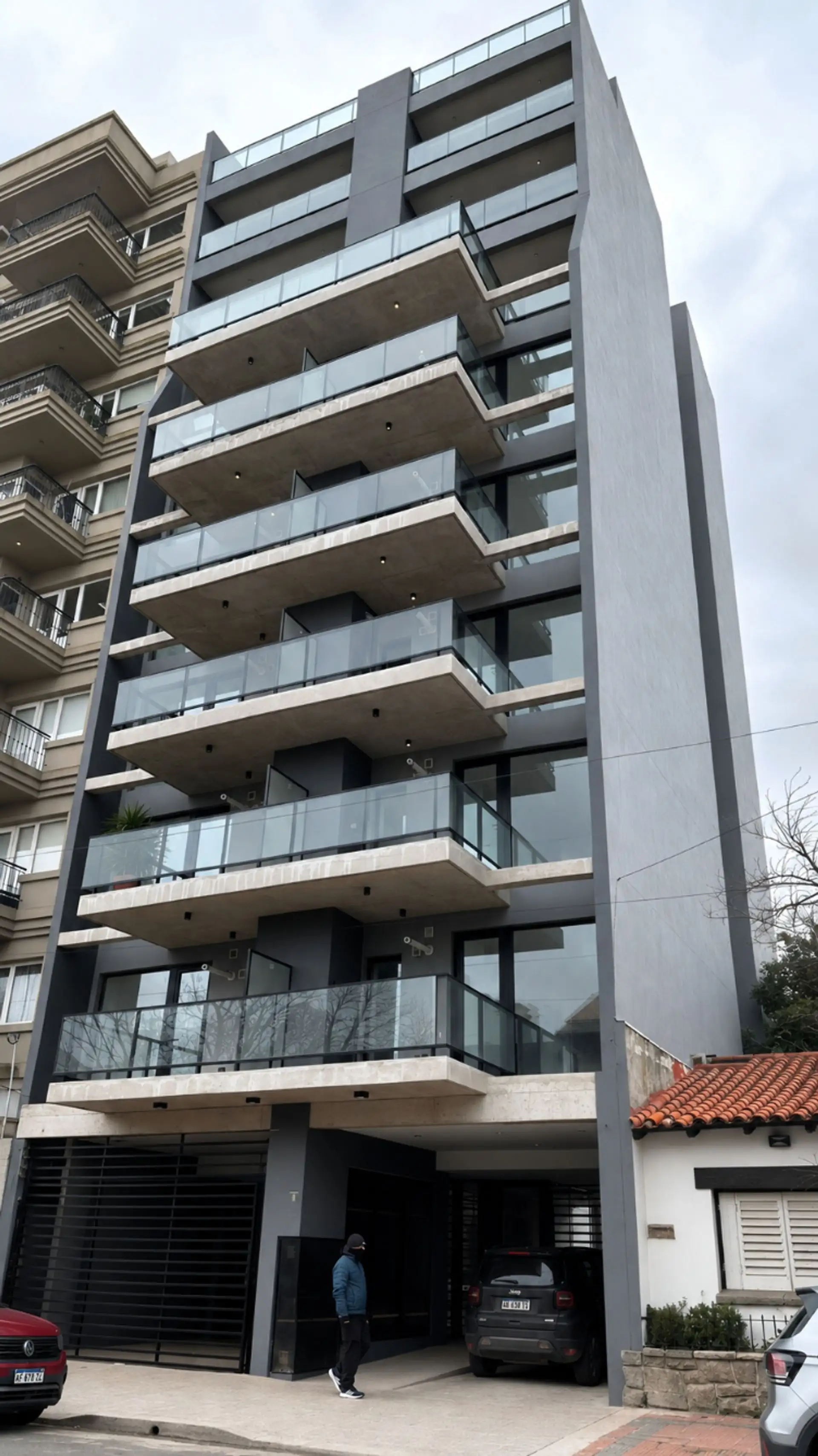 DPTO. 3 AMB. A ESTRENAR C/ BALCON Y PARRILLA