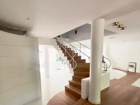 Casa en Alquiler en Belgrano Chico, USD 4.900